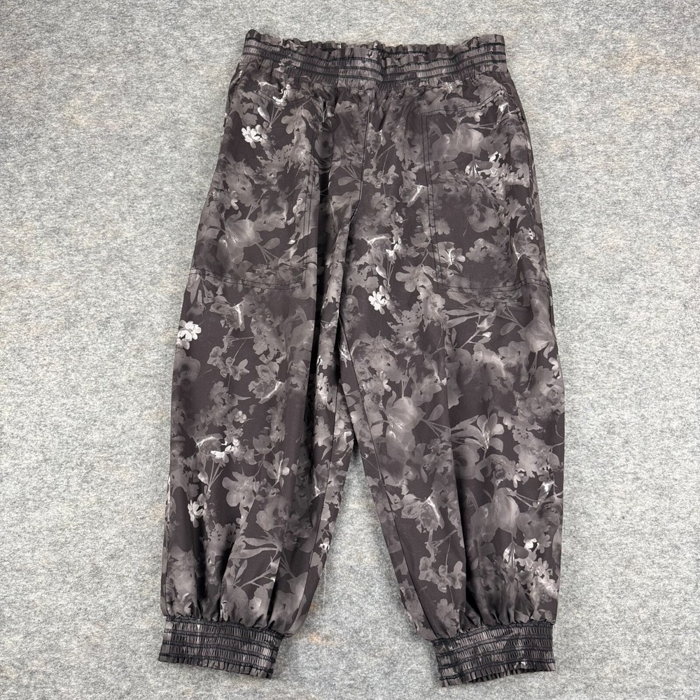 Athleta Floral Printed High Rise Savannah Joggers Crop Womens 8 Petite 8P
